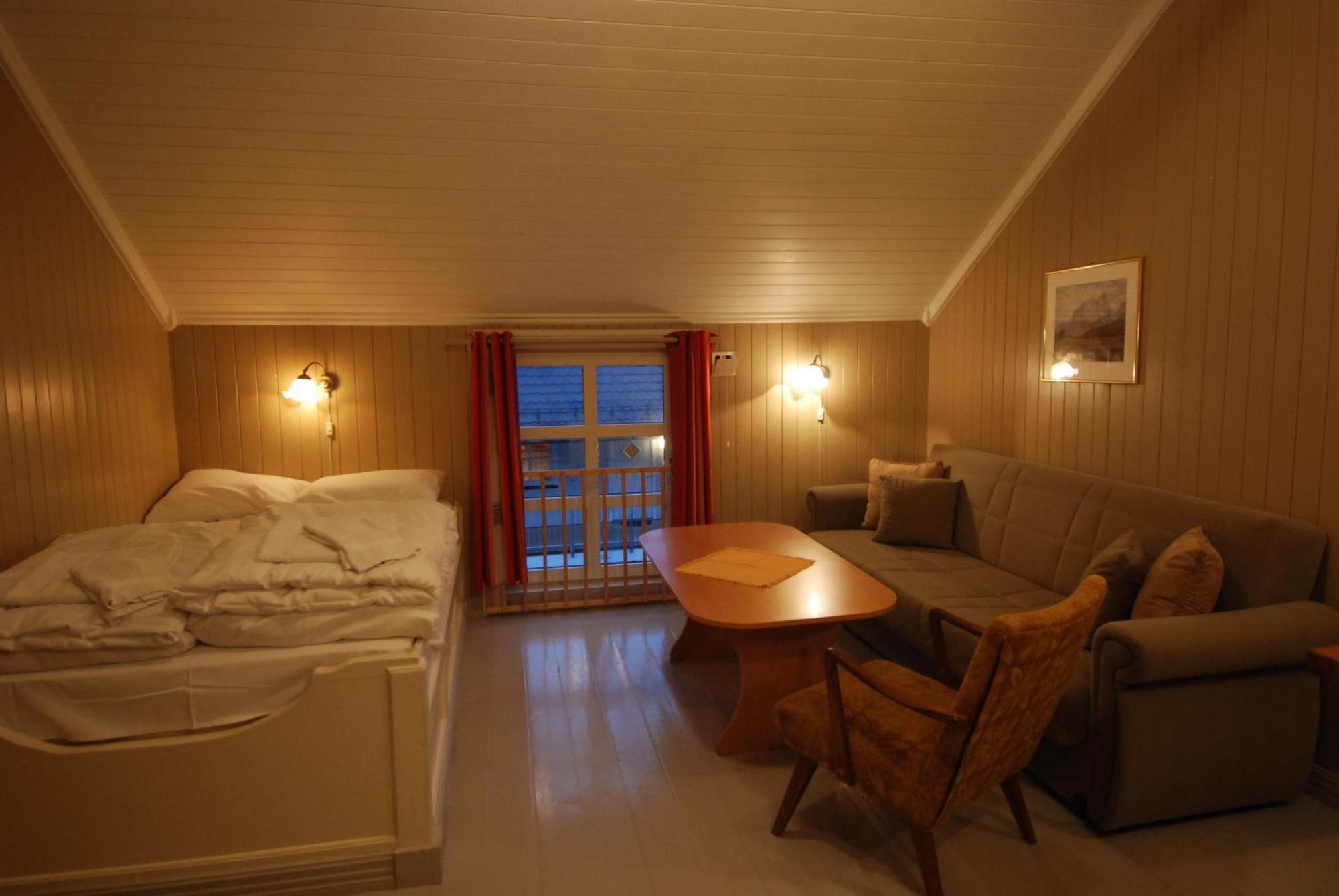 Tyskhella Rorbuer Appartement Kabelvåg Buitenkant foto